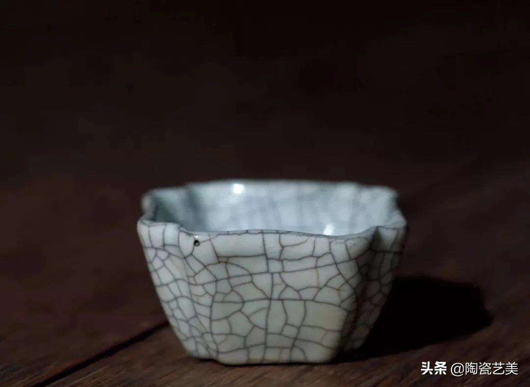 哥窑七星盘真品价格,50万左右的哥窑盘