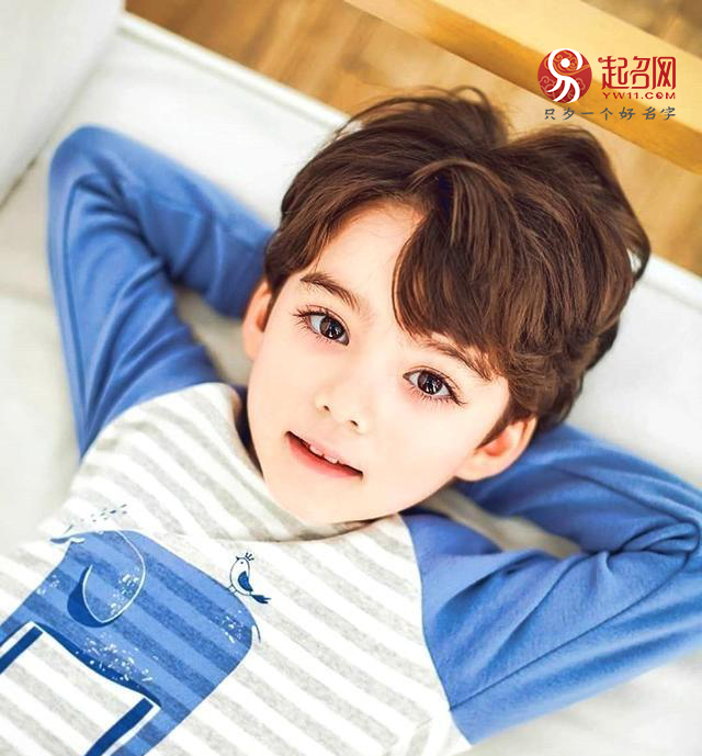 温文尔雅风度翩翩的男孩名,男孩名大气有才华的名字