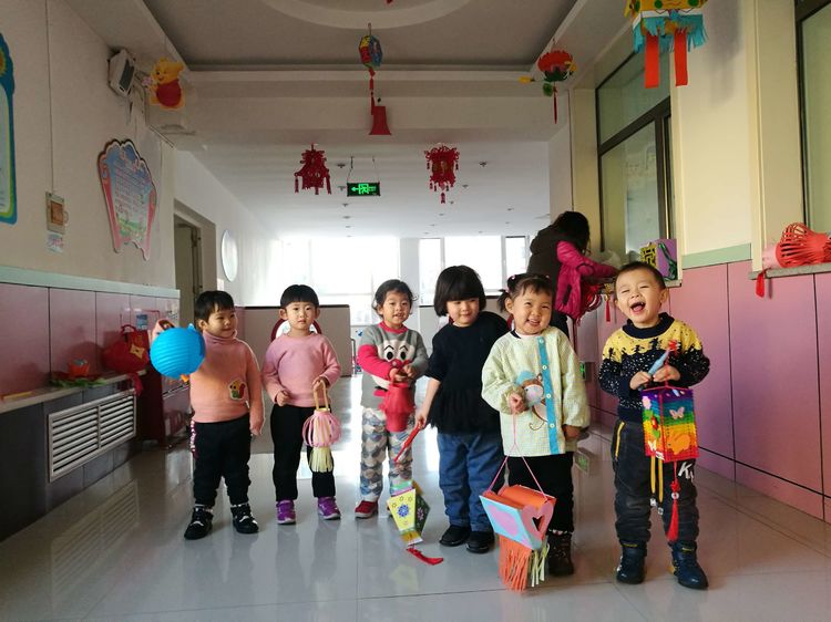 幼儿园元宵佳节灯展,朔州市平鲁区紫晨广场花灯