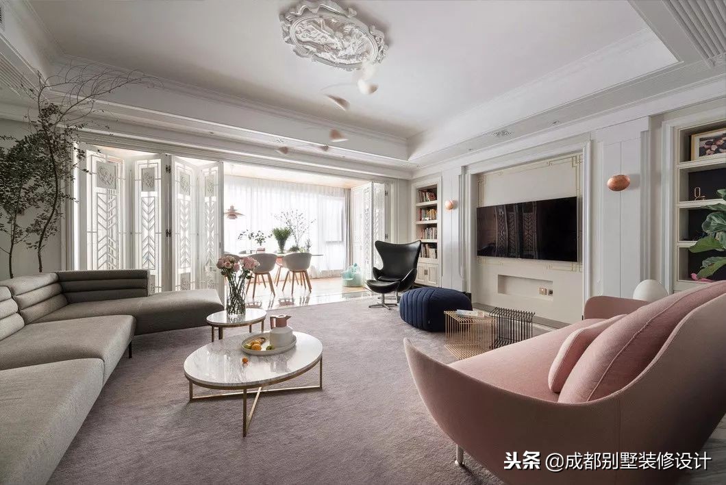 220㎡空中大平层，清新法式设计，家，就得有个精致范儿！