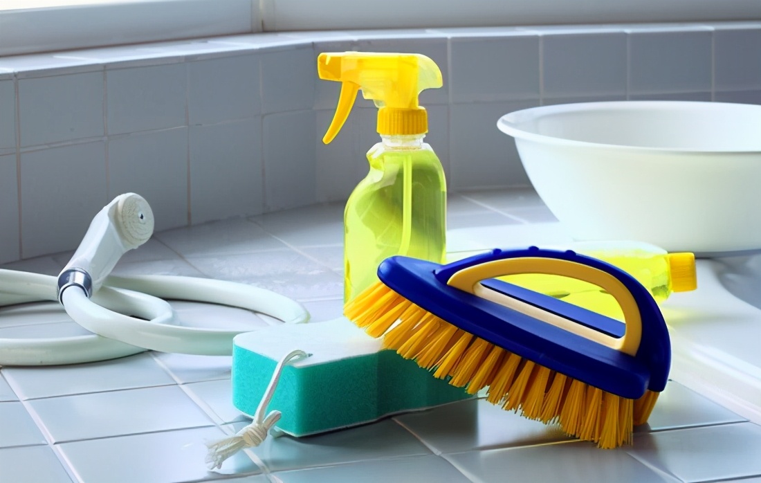 冰箱冷冻异味去除最好办法,新冰箱的初次使用怎么除味