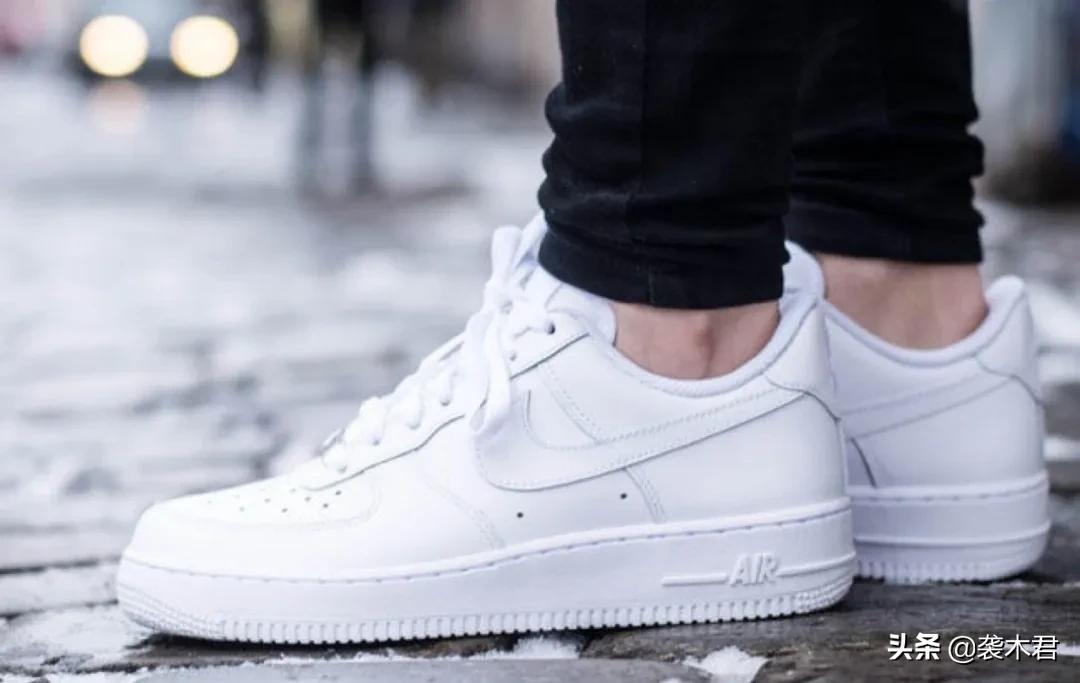 nike今年夏天推出的三款鞋型,nike哪个系列的鞋穿着最舒服好