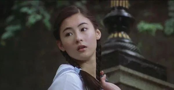 jk女团杨超越,jk杨超越同款