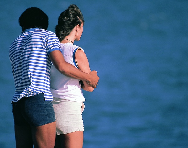 男性下身疼是怎么回事,男人下身疼痛警惕四种病