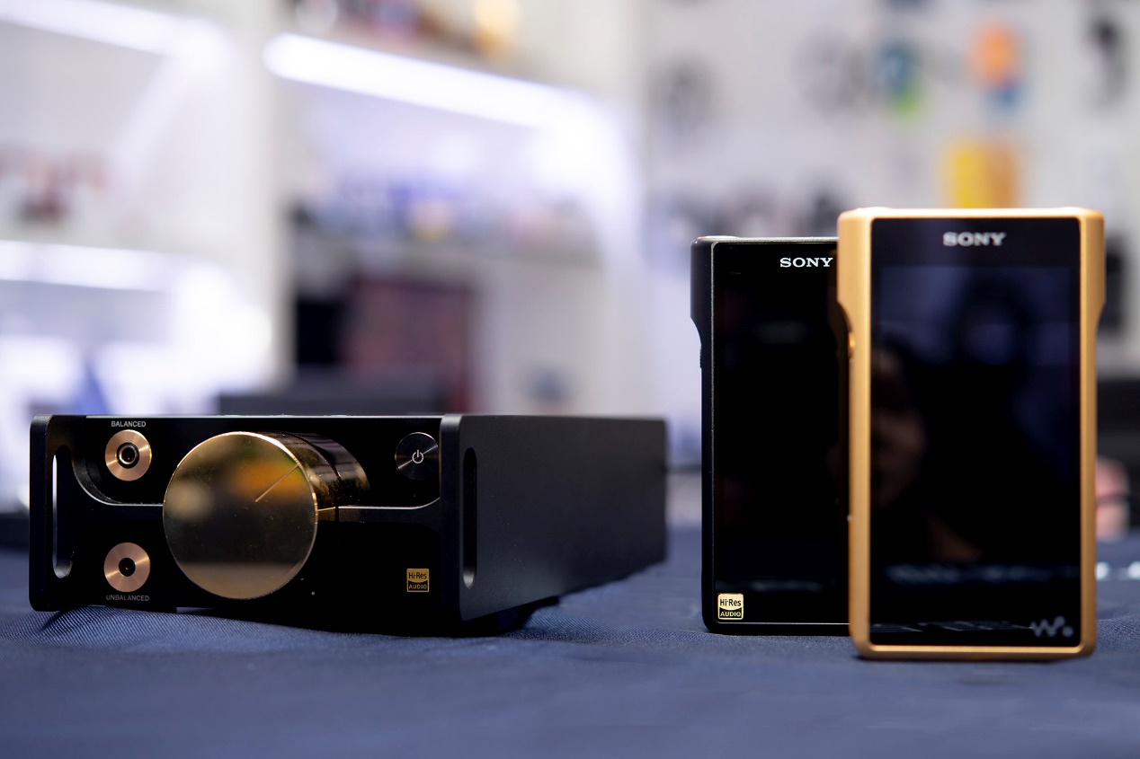 随身王者，强如台机，索六万DMP-Z1顶级音乐*放播**器品评