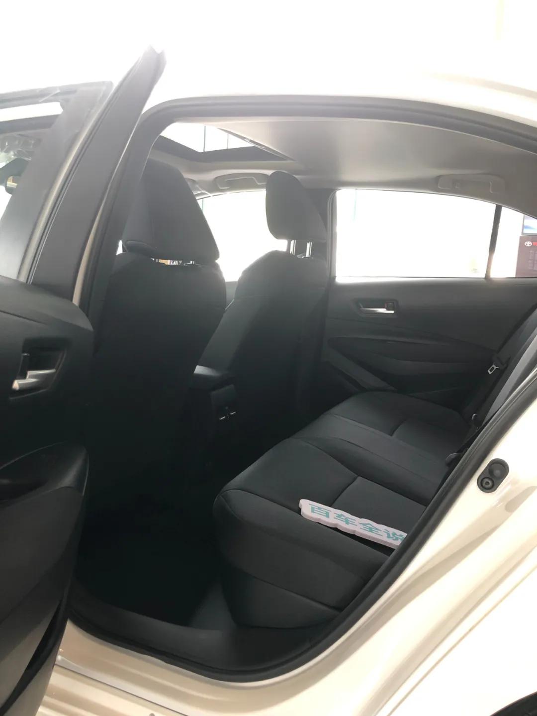 探店丨除了省油、保值，丰田卡罗拉凭什么月销3万台？