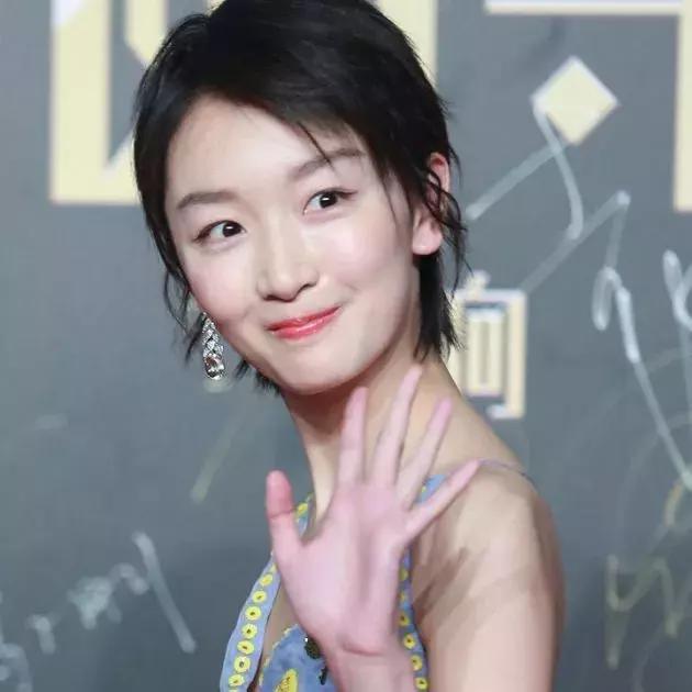 化妆化完眼妆眼睛不舒服,眼线美妆小技巧