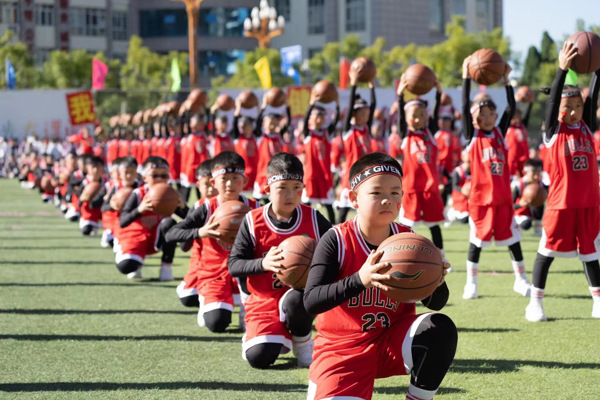 云师大附属润城学校,师大附中我们都是追梦人