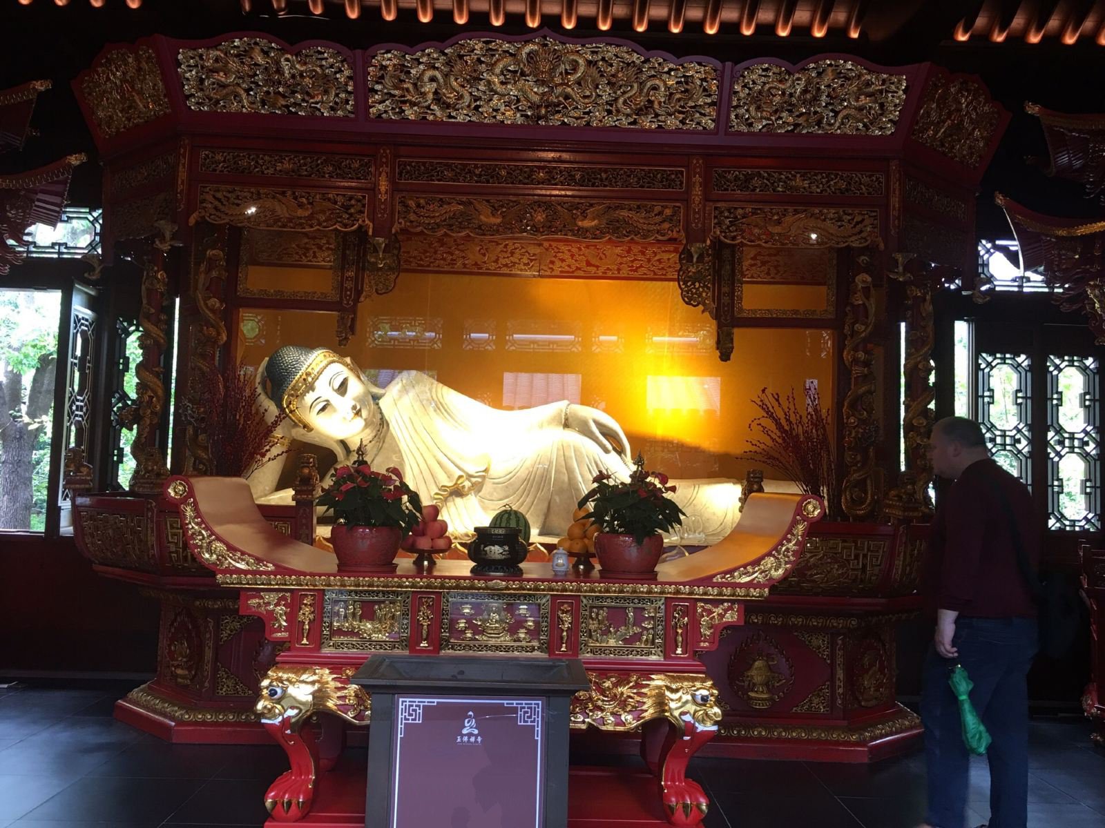 上海寺庙简介20座，据说前十座祈福灵验，附上海168座寺庙名录