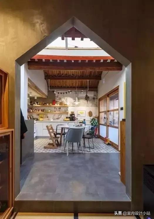 一家四口出租屋改造,旧出租屋省钱大改造