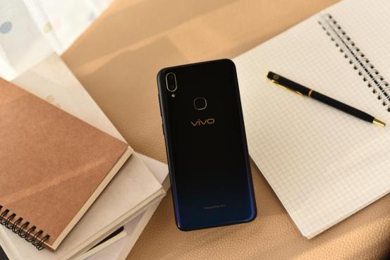 目前公认受欢迎的3款千元机z6,备受好评的4款手机