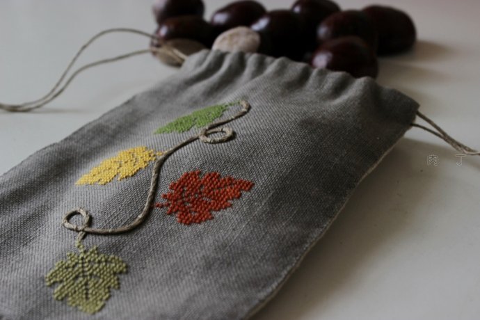 意大利设计师Luli的十字绣图纸及成品图片作品大全，编织也能用到