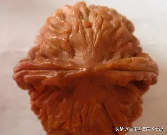 核桃极品深红,核桃极品价值