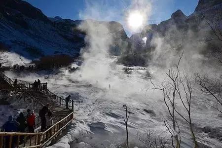 长白山泡温泉必备,长白山四大山泉