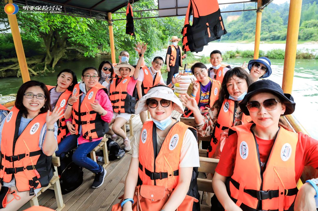 绿城叙话，明亚绽放保险力量之花