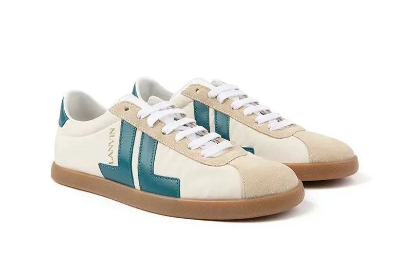 王嘉尔同款chococoncert德训鞋,欧阳娜娜王嘉尔短袖