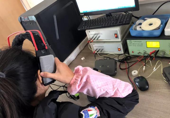 akgk501k1000,akg耳机k371和k361区别