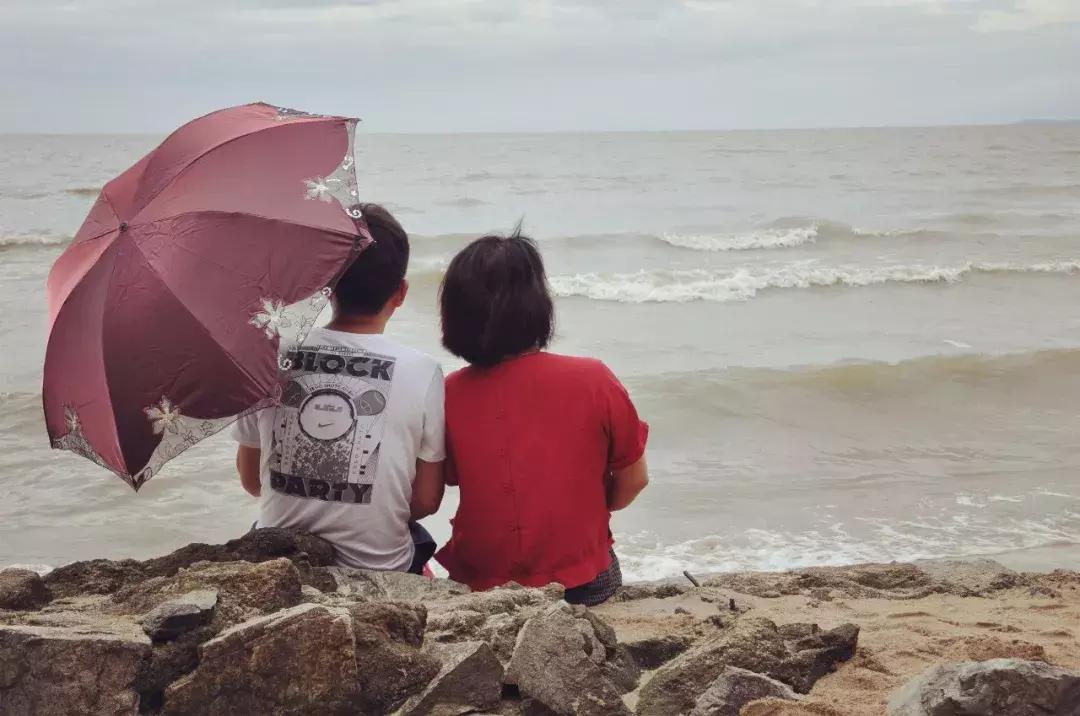 10个闺蜜沿着中俄罗斯边境自驾游,10个闺蜜结伴游中苏边境线