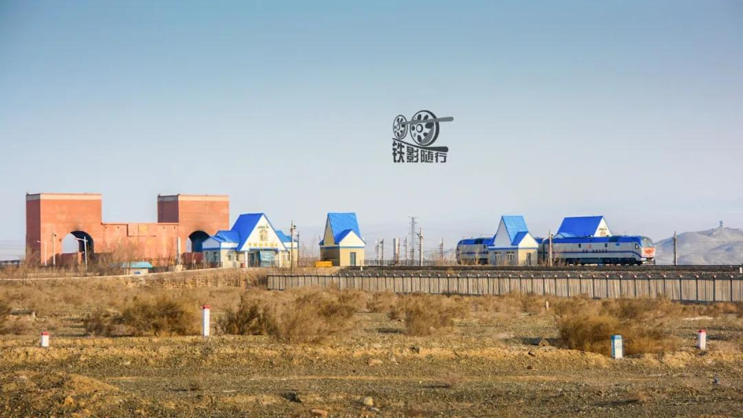 铁影｜走向中亚