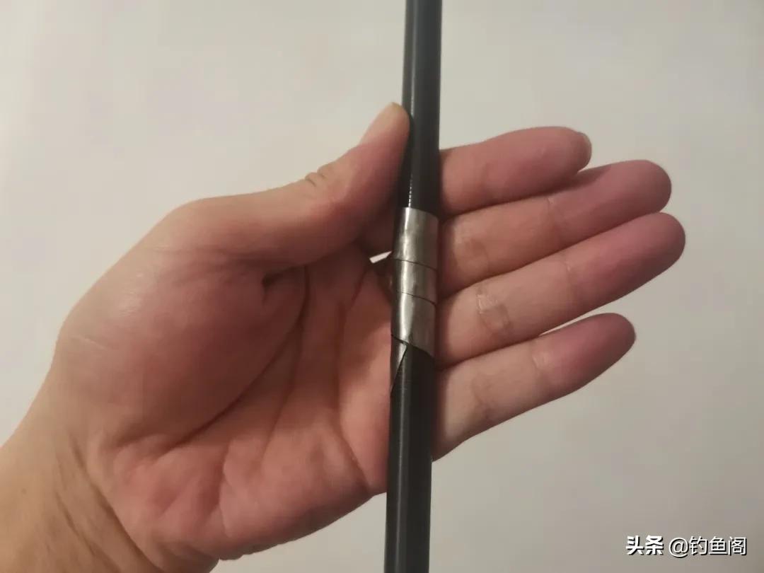 鱼竿卡节怎么办？先别拿火烤，2招就能解决问题