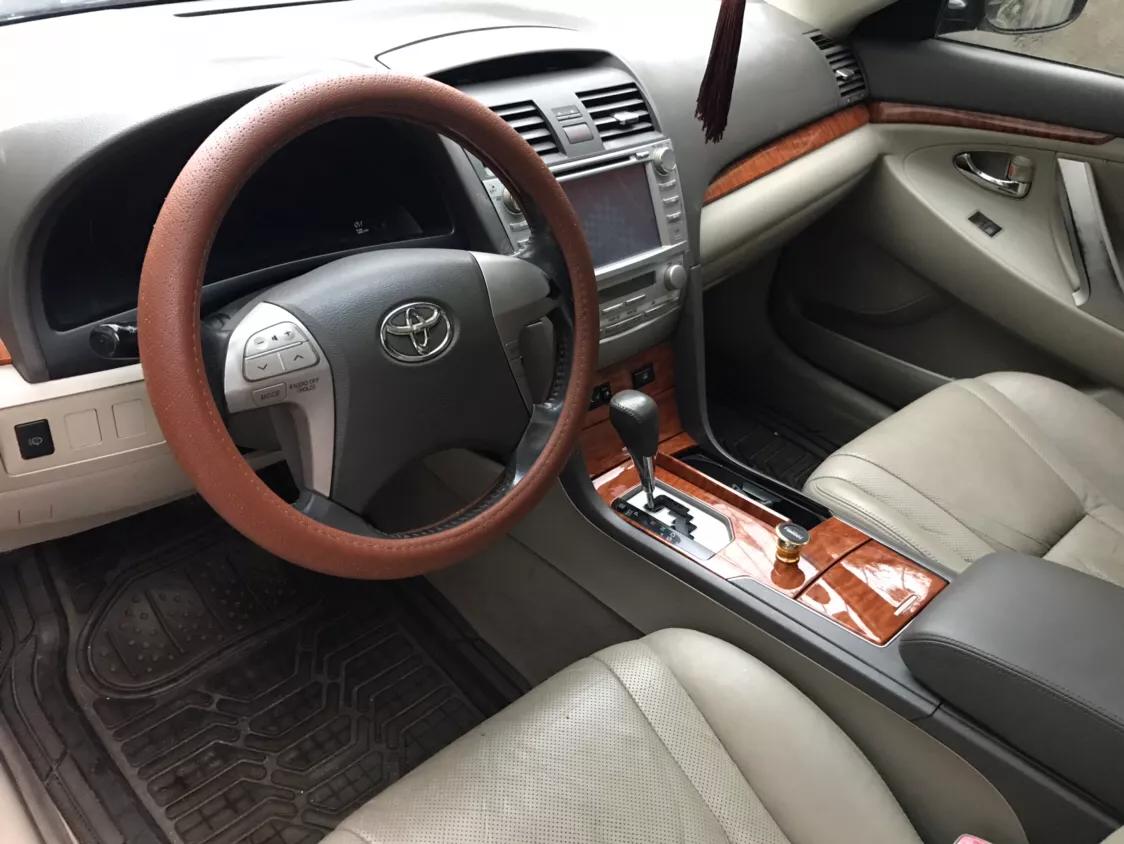 凯美瑞塑造经典,凯美瑞美丽动人