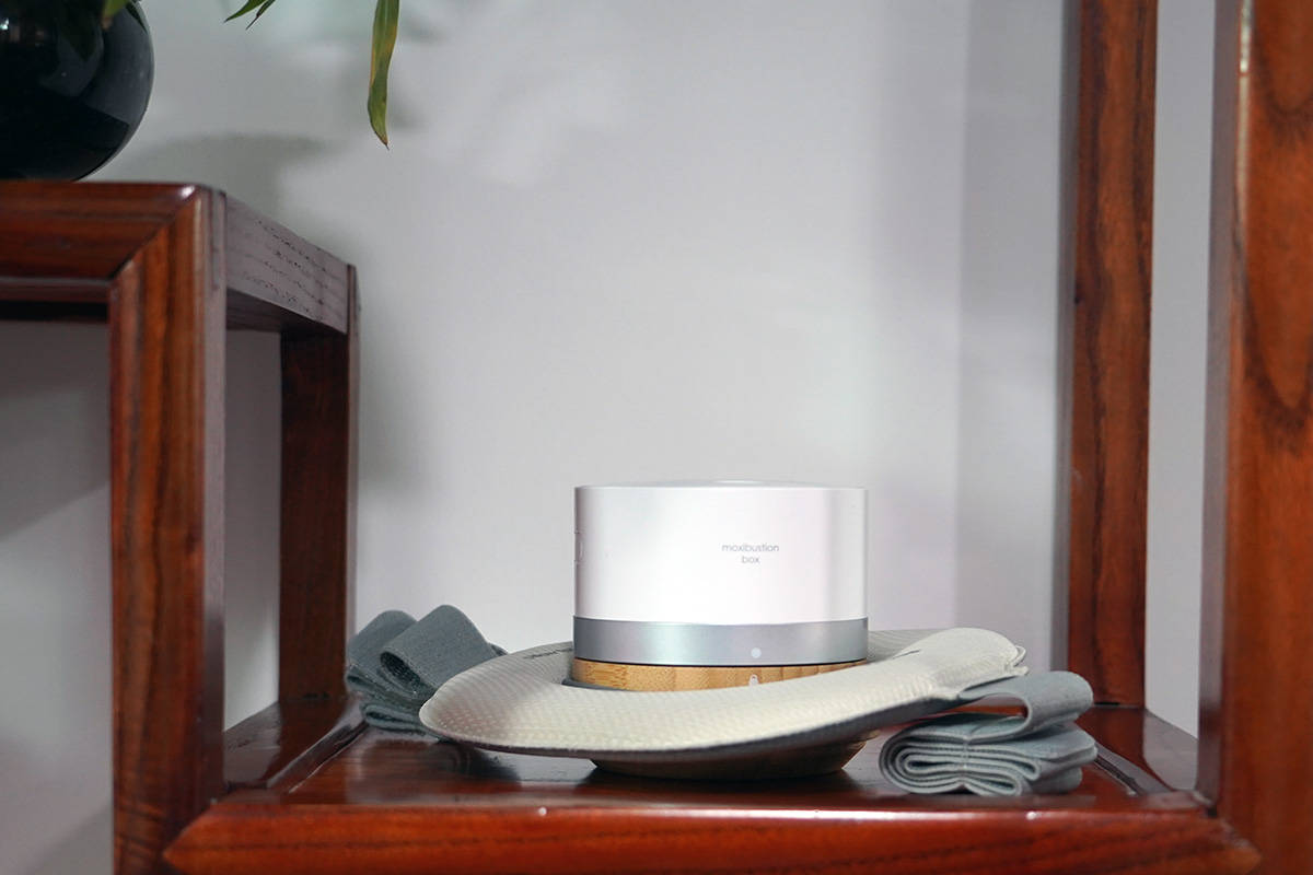 姜小竹a1智能灸盒使用方法,无烟无火不成灸坚持艾灸驱寒除湿