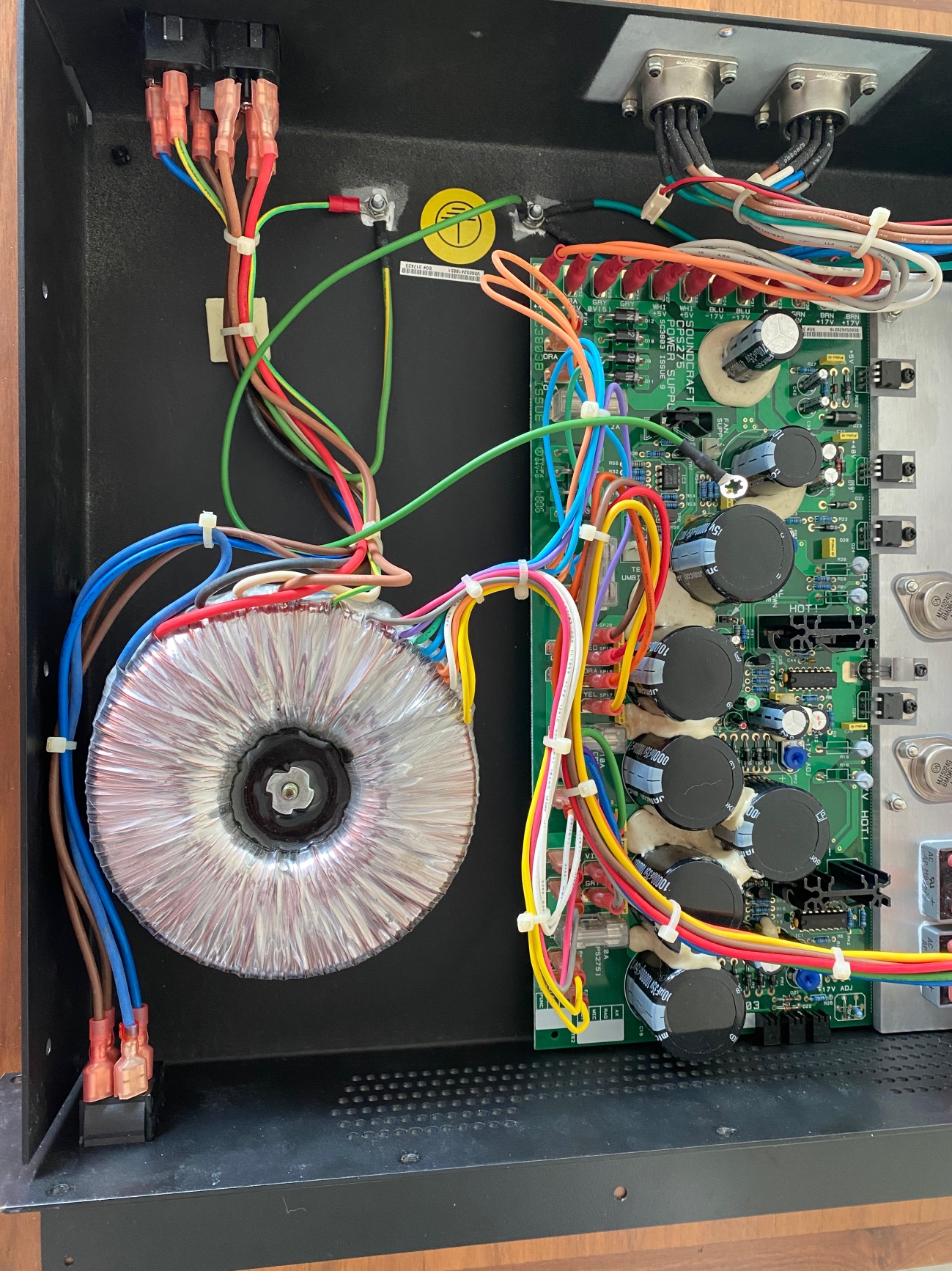 汕头的女人，和汕头代理商卖的P3线性电源的100种搭配尝试