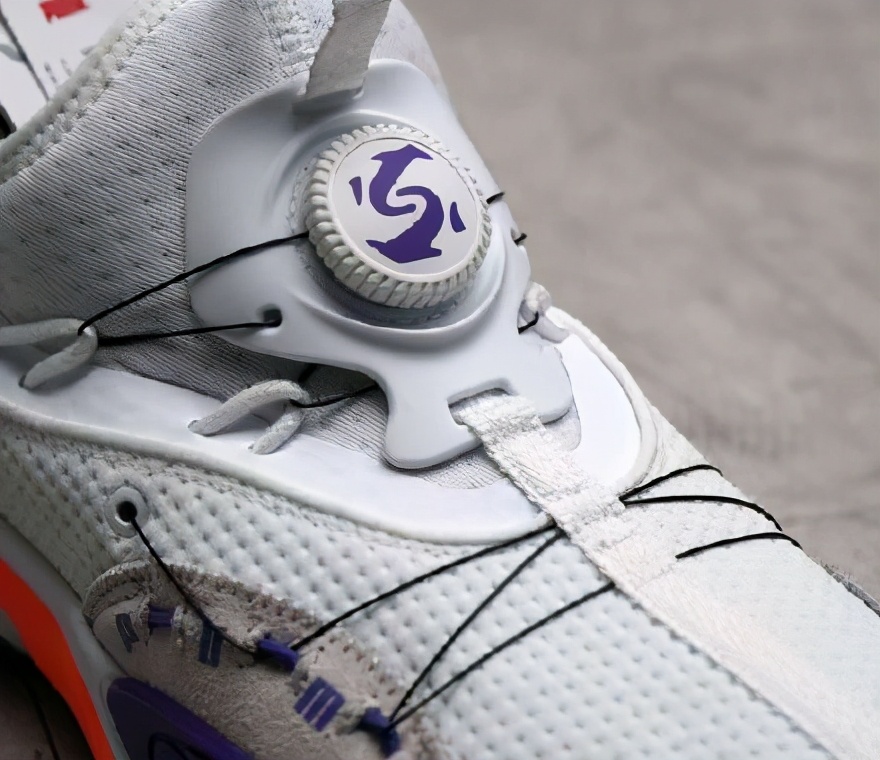 彪马，篮球鞋中的黑马！新款太带感，老款惊喜多，无鞋带他是鼻祖