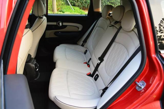 灵巧好开的车,五十万的两开门宝马mini