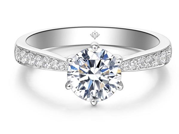 定制钻戒和品牌钻戒,品牌钻戒和定制钻戒