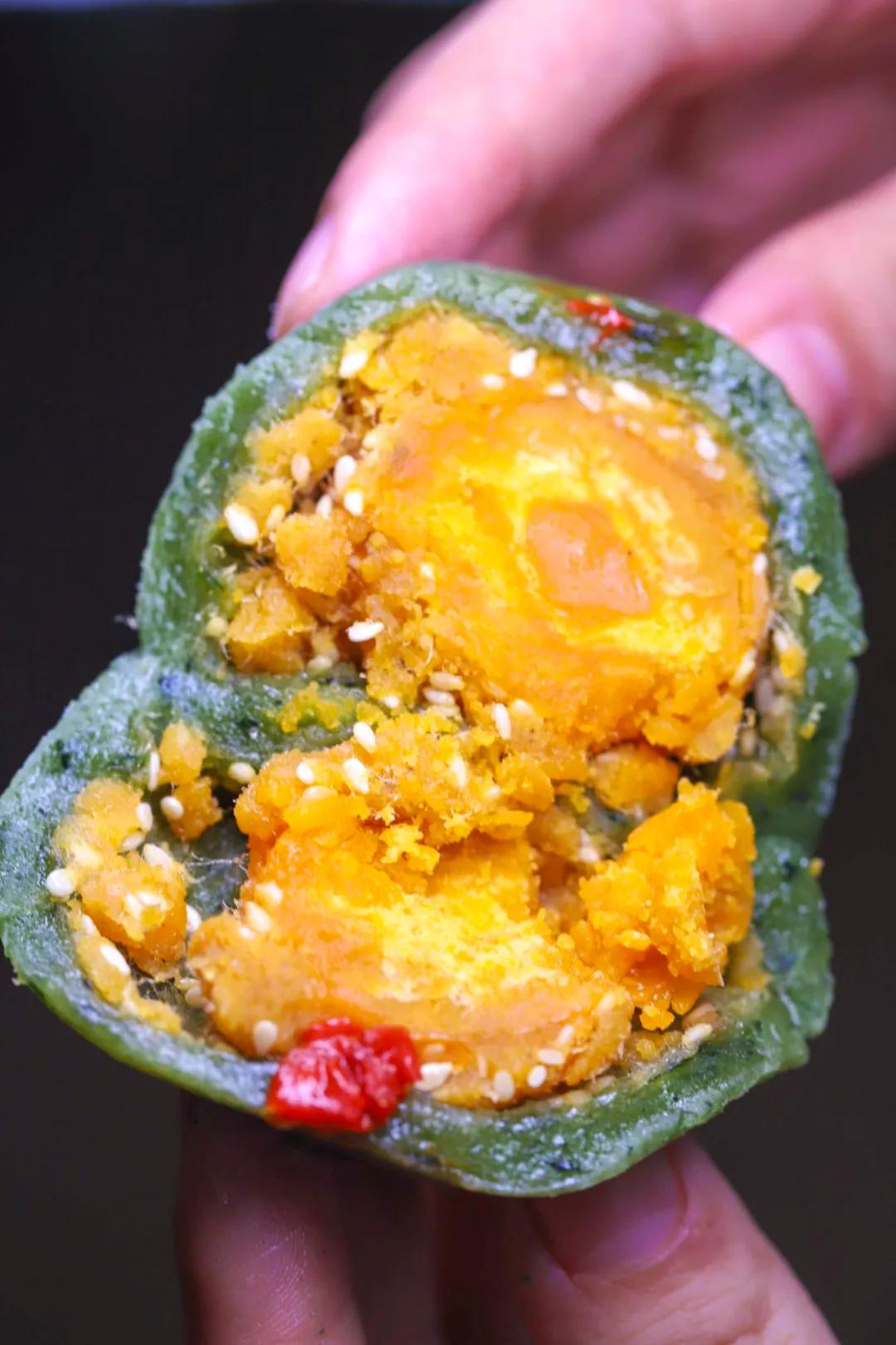 卖爆了的网红青团，到底好吃吗！？