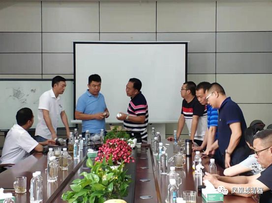 走进企业感受企业文化,深入企业走访倾听企业声音