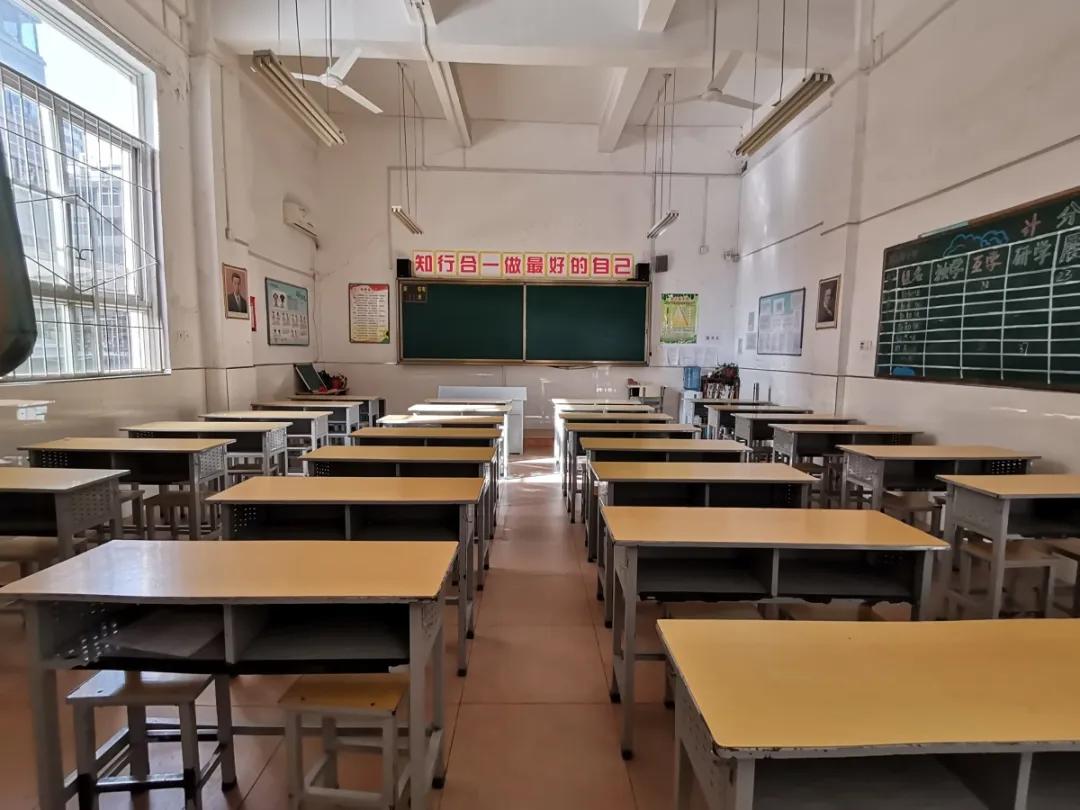 学姐校园采访,学姐探访复旦大学