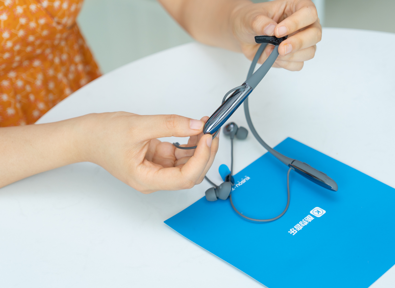 颜值音质都好的耳机评测,音浪感很强的耳机推荐