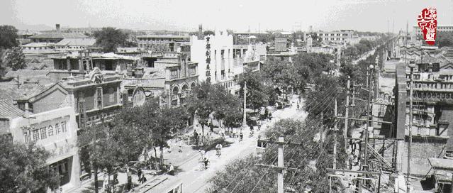 1962年北京西单国泰照相馆,西单鹤年堂