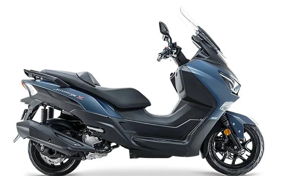 250cc左右的踏板推荐,三万左右250-300cc踏板摩托车推荐