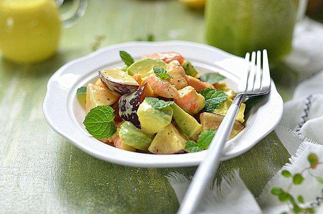 减肥期间大餐怎么吃,减肥有聚餐怎么办