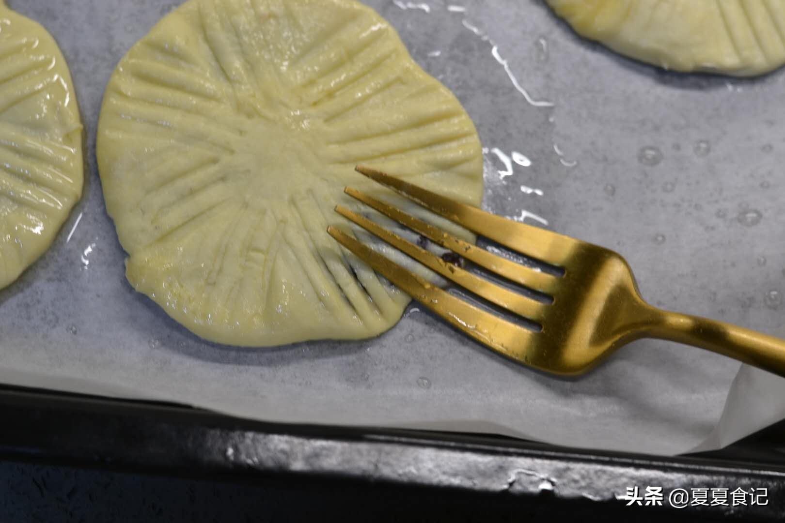 蛋挞皮的新制法一口咬下去还爆浆,蛋挞皮如何制作最好吃