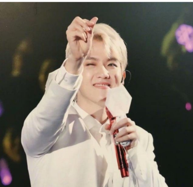 除了腹肌和人鱼线，他的这个举动更让粉丝疯狂？