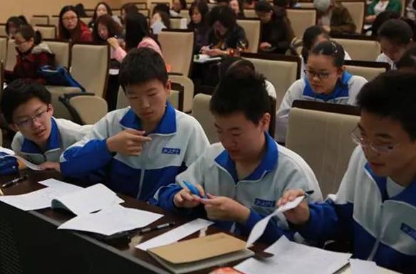 初中中考没考好可以复读什么学校,中考考不上到底能不能复读