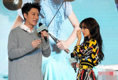 李小璐离婚属实吗,李小璐否认离婚传闻