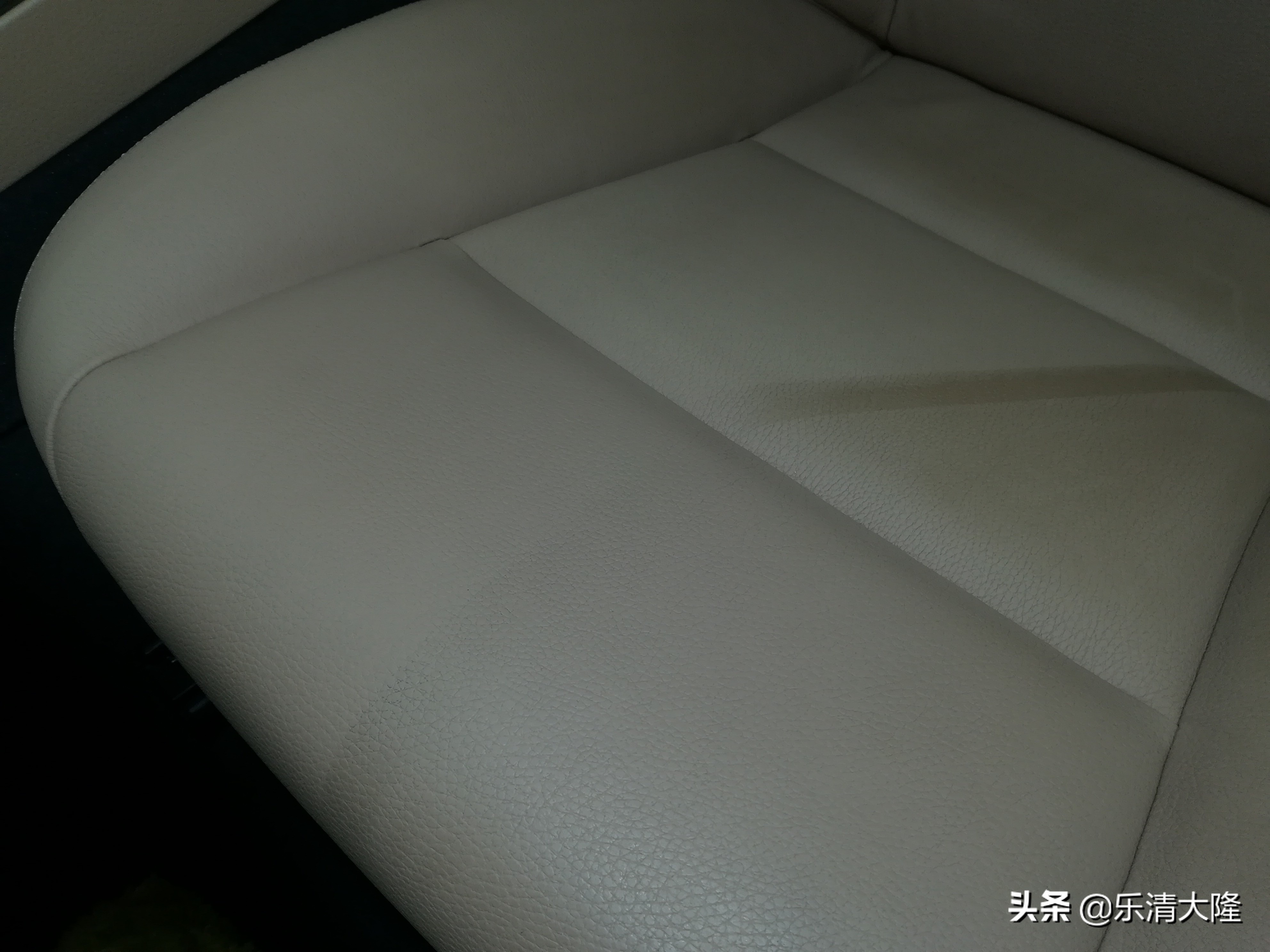 广州宝马7系内饰清洗,宝马7系发动机舱清洗