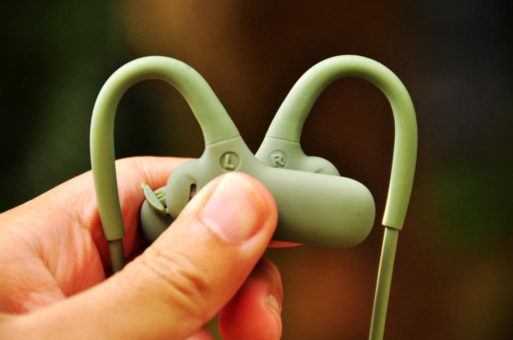 燃放夏日活力，稳定无惧汗水，UcomxAirwings运动蓝牙耳机体验