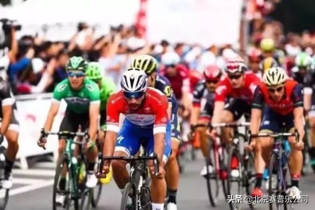 助力公路安全畅通,环广西公路自行车世巡赛采访