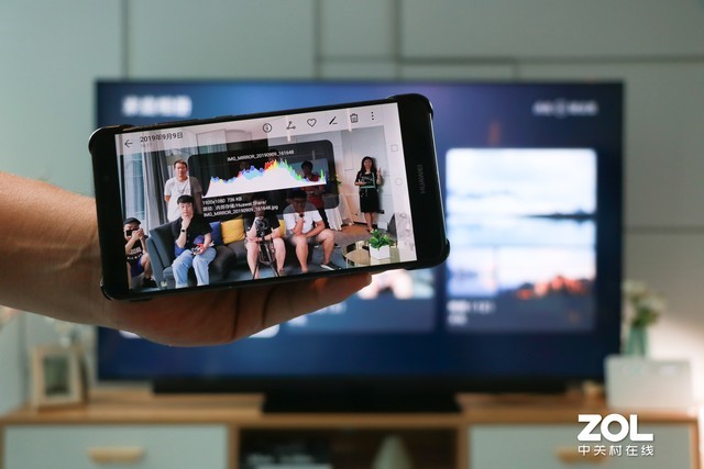 普通大屏电视与华为智慧屏怎么选,华为的智慧屏和电视的区别