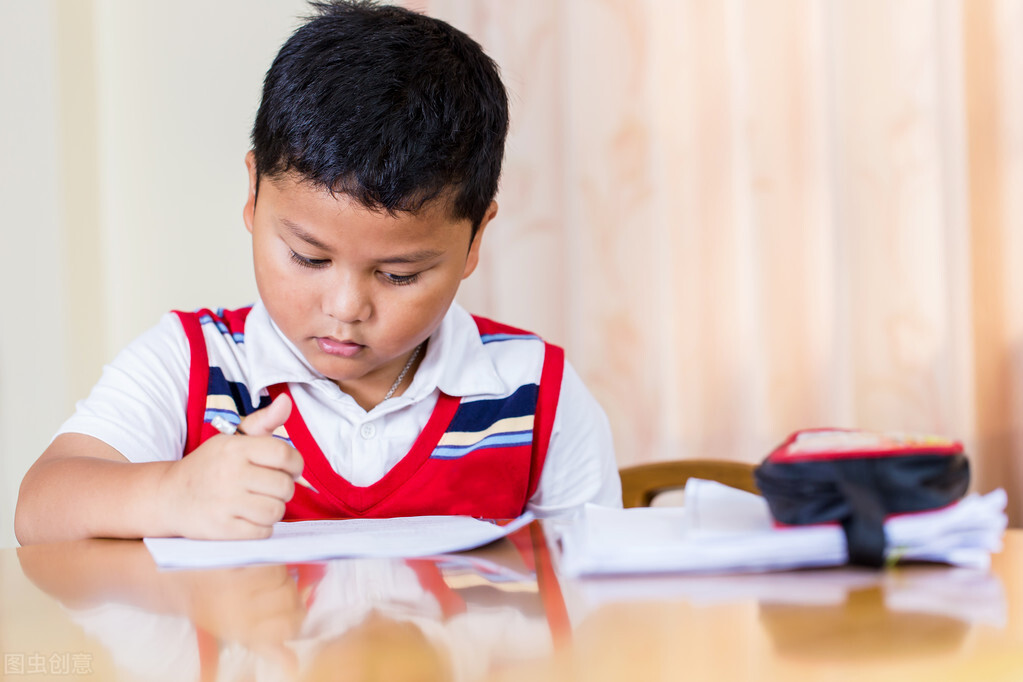 小学生做题马虎怎么解决,学生做题马虎用什么方法