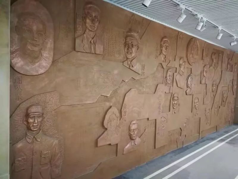 *安门天**向西2000米，有个地方叫国社