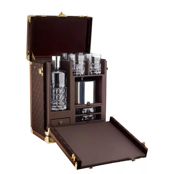 lv出过的行李箱,lv百年款