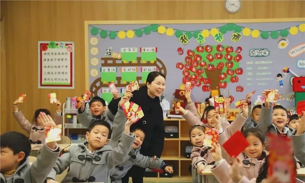 锦一附小和泡小天府哪个好,成都锦一附小咋样