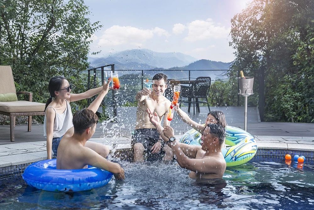 裸心谷裸心堡价格,裸心堡和裸心谷哪个风景好